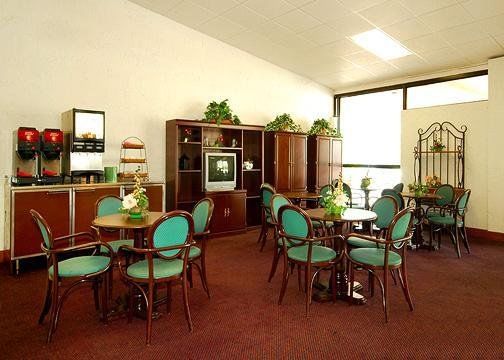 Rodeway Inn & Conference Center Orange Park Restaurant foto